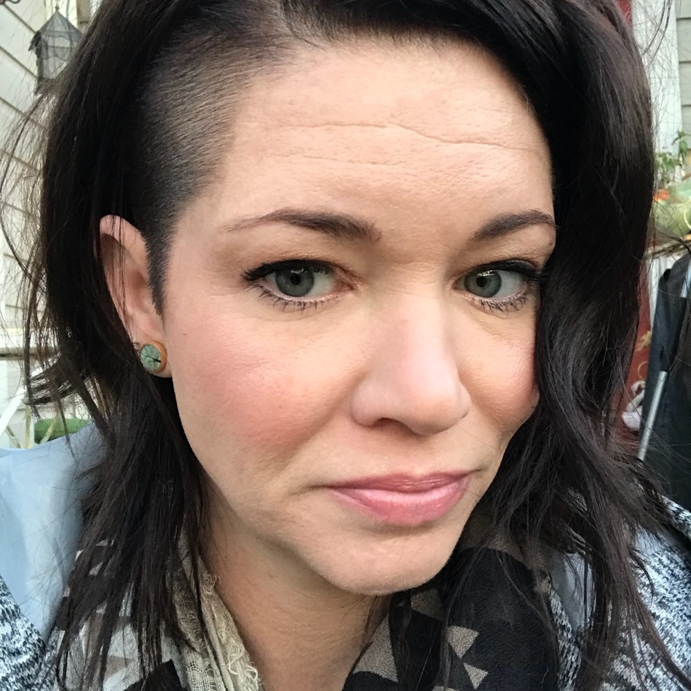 Meet your Posher, Jen